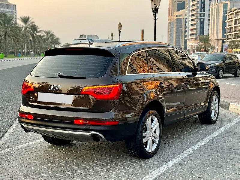 Audi Q7 2011